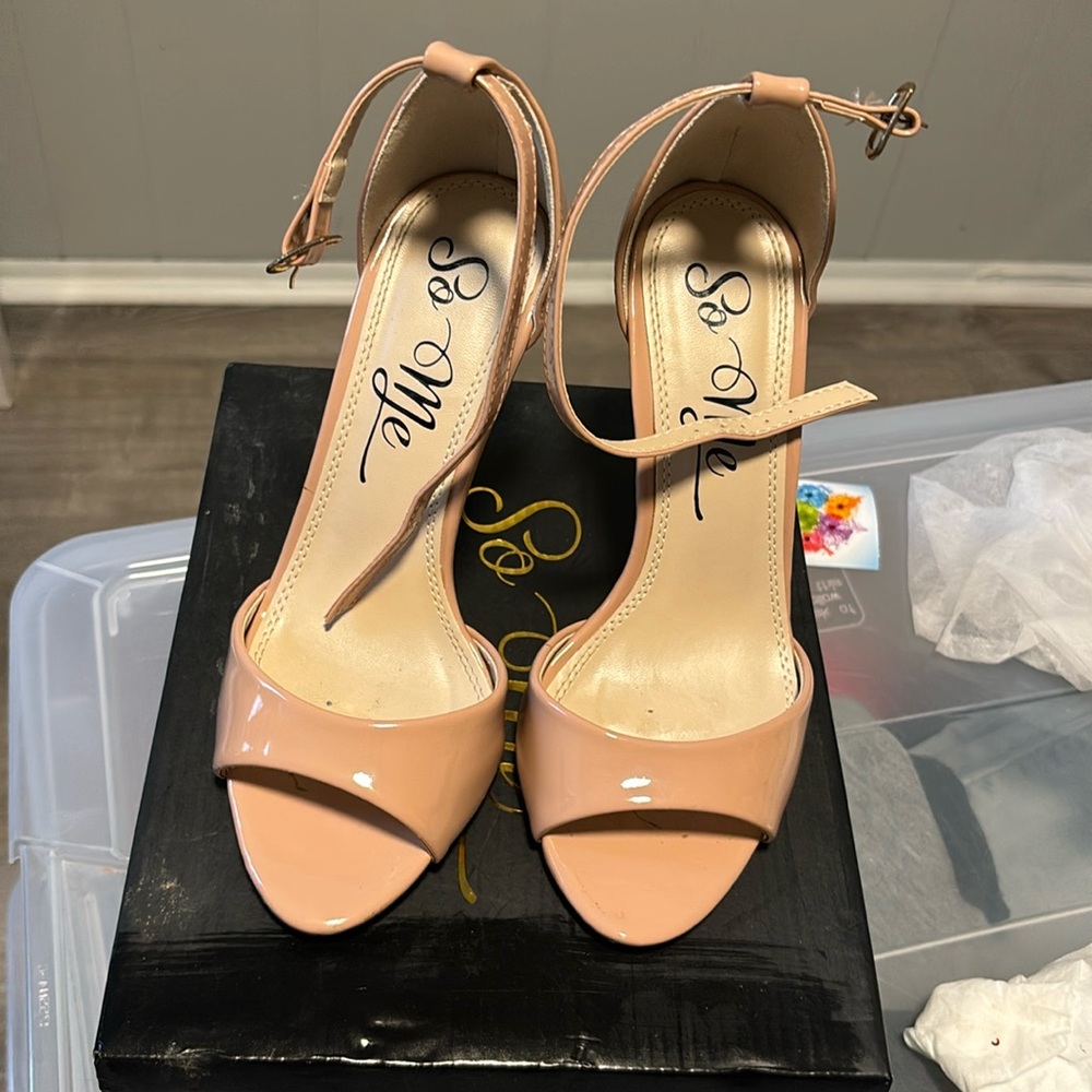 Comes with box